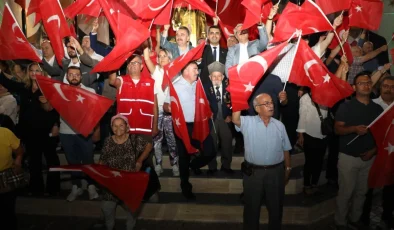 Edremit’te 15 Temmuz Demokrasi ve Milli Birlik Günü Anma Etkinlikleri Yoğun Katılımla Gerçekleştirildi