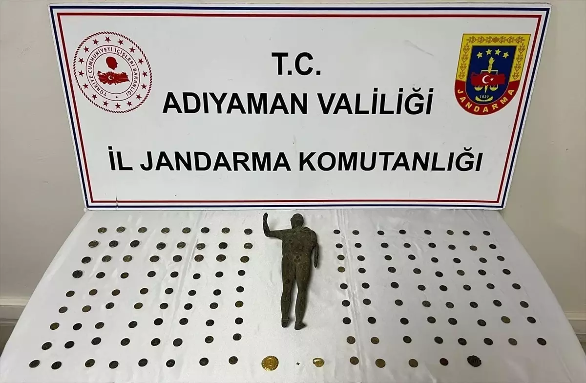 Adıyaman’da Tarihi Eser Kaçakçılığı Operasyonu: 4 Şüpheli Yakalandı